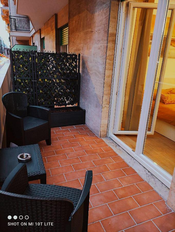 B&B Alighieri 97 Μπάρι Εξωτερικό φωτογραφία